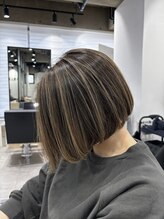 フォーク(FOLK)&nbsp;YAMATO ハイライトメッシュ　切りっぱなしボブ