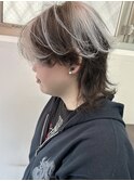ウルフカット×ホワイトデザインカラー