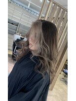 ユルム 深谷稲荷 フレーミングカラー/ケアブリーチ
