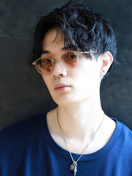 リップスヘアー 銀座(LIPPS hair) ルーズセンターパートツーブロック刈り上げ前下がりシルエット