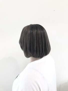 リー 枚方(Lee) 【熊谷】グレージュ ハイライト