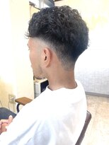 クオリア(Quaria)&nbsp;バーバーフェードスタイル