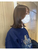 リア(Lia by KENJE)&nbsp;ブリーチなしブラウンベージュカラー♪顔まわりカット