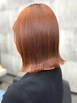 スターズ 川越店(STARS) 切りっぱなしボブ　外ハネボブ　オレンジカラー　ブリーチなし