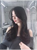 上質な黒髪ヘア☆顔まわりのレイヤーカットでくびれやすく♪