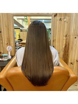 エルムトウキョウ(ELM Tokyo) 髪質改善トリートメントで綺麗な艶髪ロング