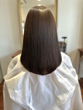 ビーハイブ 一番町店 アヴェダ(BEHIVE) お手入れ簡単　Uの字ワンカールミディ