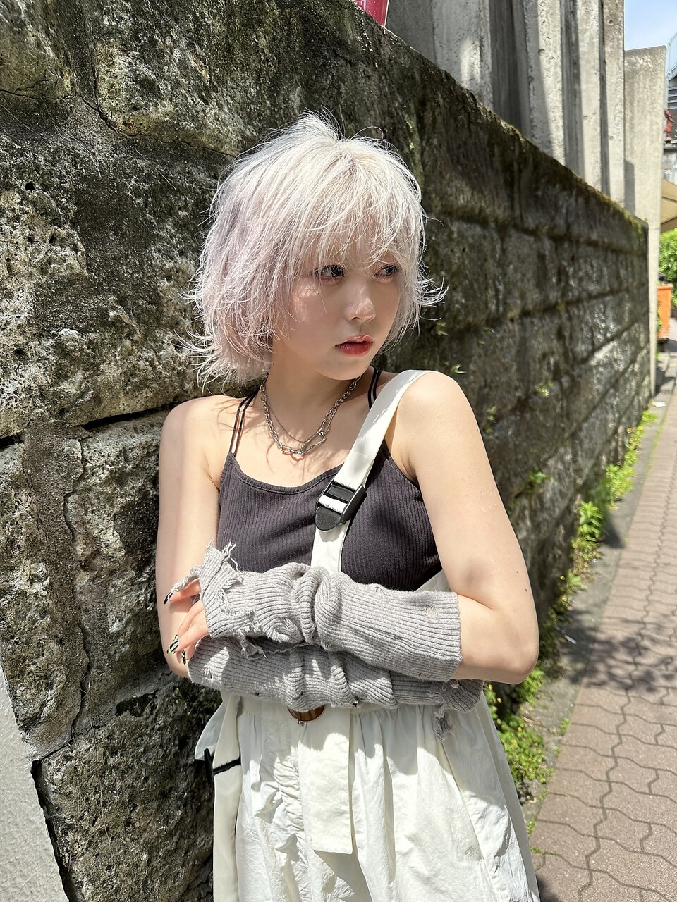 ホワイトヘア 中性ウルフ：L229663953｜サイ(sai)のヘアスタイル