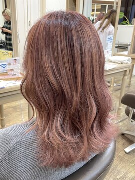 アルターリール(aL ter Rire) 黒髪/ボブルフ/ネビージュ/小顔/ワンレン/中村郁未