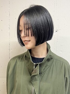 タロ(TALO) 【TALO】アゴ上切りっぱなしミニボブ×プツッとボブ