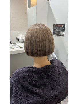 トクテ 吉祥寺(tokute) グレージュカラー/ボブウルフ/黒髪/ココアベージュ