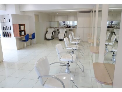 ヘアドレッシンググラム(hair dressing glam)の写真