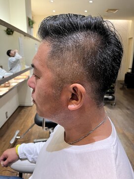 カットインホンテン(CUT IN HONTEN) メンズカット
