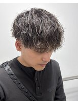 アクロ(ACRO)&nbsp;広島メンズ/緩めパーマ/アイロン風パーマ