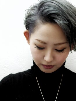 ヘルブラウ ヘアーデザイン(hellblau hair design)の写真/【高い技術が、表情までクリエイトする。】悩みも個性に変えてくれる。hellblauで自分をdesign！