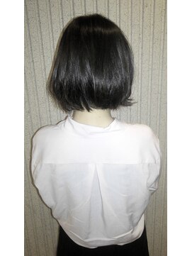 エイトタマプラ たまプラーザ店(EIGHT tamapla) 【EIGHTたまプラ】デザインカラー_切りっぱなしボブ