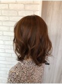オレンジベージュ