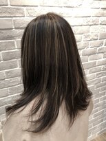 ヴォランチヘア(Volante.Hair)&nbsp;白髪染とハイライト