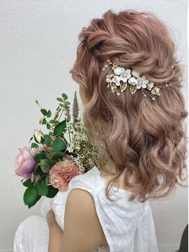 シュシュ(shushu) 耳の出ないハーフアップ♪