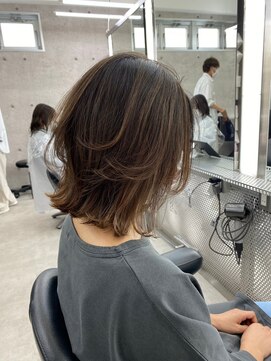 イキ 表参道(iki omotesando) モード/無造作ウェーブ/大人ガーリー[表参道駅]