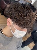 ツイストスパイラルパーマツイストパーマメンズパーマ刈り上げ