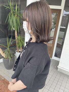 シキ(C key) グレージュ