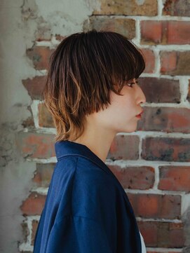 フローラビューティーヘアー(Flora Beauty Hair) マッシュウルフ/20代/30代/40代/50代/岡山/表町