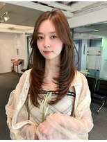 ユーフォリア 渋谷グランデ(Euphoria SHIBUYA GRANDE)&nbsp;レイヤーカット　ベージュカラー