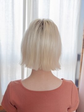 ルシード スタイル サーヴ(LUCIDO STYLE SERVE) ハイトーンウルフスタイルホワイトブロンド