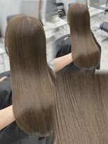 ジーナ 新宿(Zina)&nbsp;柔らかいベージュカラー