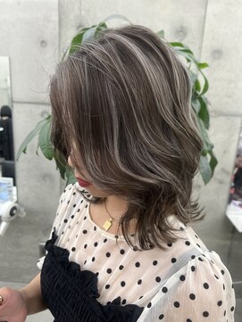 テン アベダ ららぽーと名古屋みなとアクルス店(TEN AVEDA) コントラストしっかりしたハイライトカラー