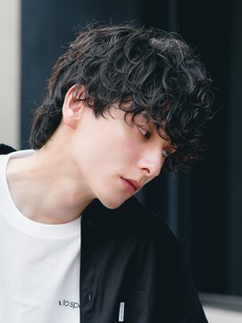 フィフス(fifth) 原宿黒髪シャドウパーマメンズカットラウンドマッシュウルフ30代
