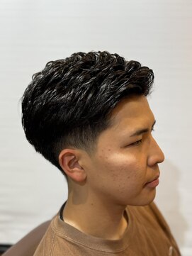ヘアモード キクチ 銀座店 メンズショートナチュラルパーマ