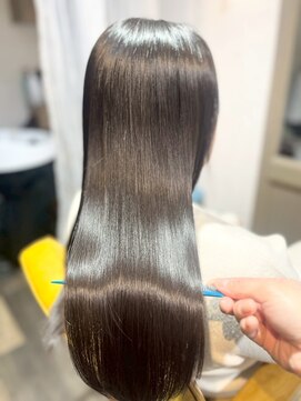 ニコ(NICCO) 【吹田・髪質改善】縮毛矯正/トリートメント/マンツーマン