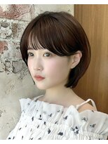 アフロート ルヴア(AFLOAT RUVUA)&nbsp;『岩田莉奈』40代50代お洒落な白髪染ショートボブ新宿ケアカラー
