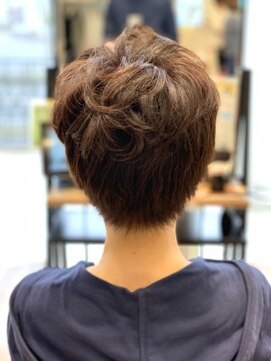 クアトログランシュ ひたちなか店(QUATRO×GranCieux) ショートスタイルの王道