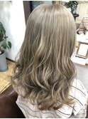 ミルクティーベージュカラー