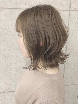 アールプラスヘアサロン(ar+ hair salon) 外ハネボブ×アッシュブラウン