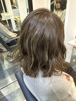 ビグディーサロン(BIGOUDI salon koshien)&nbsp;【丸岡大介】ミディアムボブ×欧米人風ツヤカラー