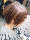 【mag ginza】立体感丸みショートボブ×ハイライトカラー