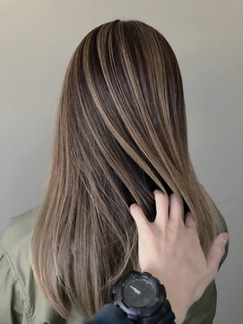 リノショアーズ ショウナン 辻堂店(RinoShores SHONAN) バレイヤージュ/シアーベージュ/ロングスタイル/外国人風