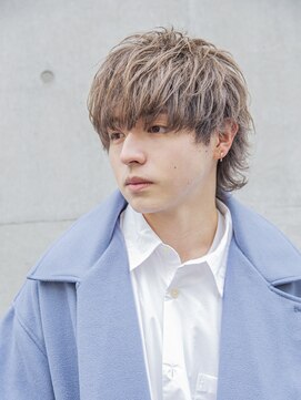 アイヴィ 表参道(IVY) 小久保style☆センターパートツイストスパイラルコンマヘア