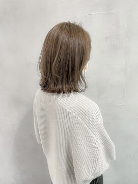 ハルキ ミナト ジャパン オオサカ(HARUKI MINATO japan OSAKA) 外ハネレイヤーボブ 20代30代40代ヘア 小顔 大阪ボブ 梅田