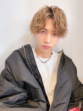 テトラ バイ ネオリーブ 横浜西口店(tetra by neolive) メンズセンターパートツイストスパイラルパーマ☆横浜