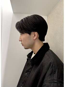 ゼスト パーク(ZEST PARK) 清楚感あるセンターパート