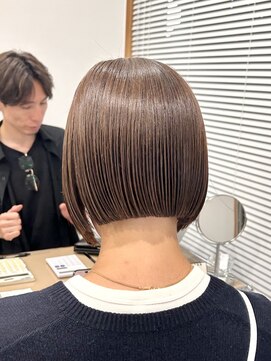 ネオリーブウリ 二子玉川店(Neolive uri) カールセミディシアーカラーレイヤーカット《二子玉川》