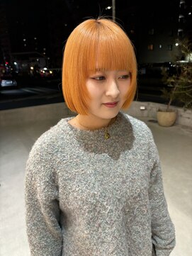 エマン(AIMANT) ミニボブとフェイスレイヤーとオレンジ！