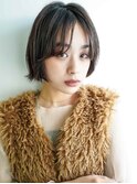 くびレイヤーエモージュグレージュカラーくびれショート/吉祥寺