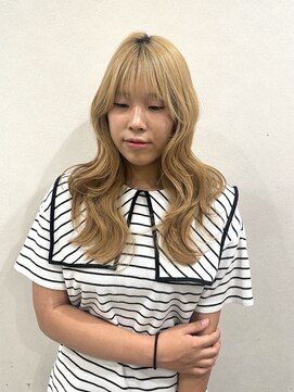 イロ(iro) 顔周りレイヤーカット