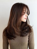アイビー(ivy)&nbsp;髪質改善大人可愛い20代30代ロングヘアブラウン小顔秋カラー